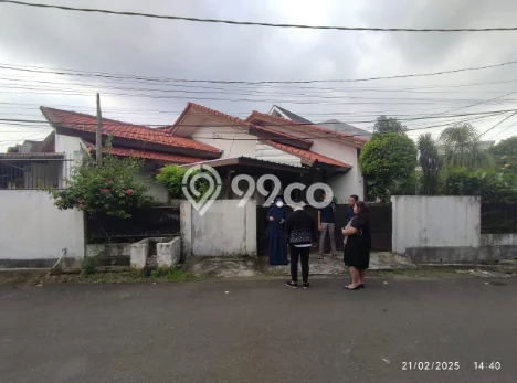 Hunian Eksklusif Dijual LT 229m2 di Kebayoran Lama, Jakarta Selatan Hunian Eksklusif Dijual LT 229m2 di Kebayoran Lama, Jakarta Selatan
