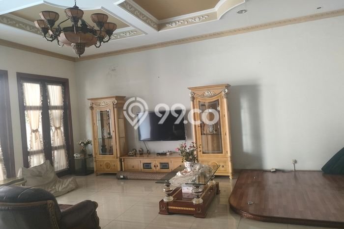 Pabrik Komersial Dijual di Jagakarsa Jakarta Selatan LT 375m2 & LB 300m2 Pabrik Komersial Dijual di Jagakarsa Jakarta Selatan LT 375m2 & LB 300m2