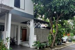 PENAWARAN TERBAIK! Rumah Premium di Serpong Utara, LT 161m2m² LB 150m2m² PENAWARAN TERBAIK! Rumah Premium di Serpong Utara, LT 161m2m² LB 150m2m²