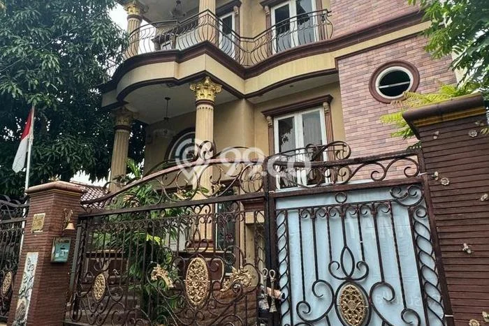 Dijual Rumah Elit Exclusive di Karang Tengah, Tangerang Dijual Rumah Elit Exclusive di Karang Tengah, Tangerang