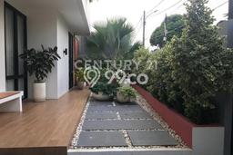 Hunian Mewah Dijual LT 355m2 di Kebayoran Lama, Jakarta Selatan Hunian Mewah Dijual LT 355m2 di Kebayoran Lama, Jakarta Selatan
