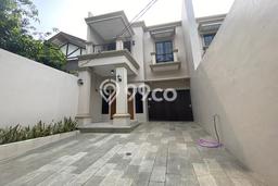 Rumah Mewah LB 180m2 Siap Pakai Desain Elegan di Kemanggisan, Jakarta Barat Rumah Mewah LB 180m2 Siap Pakai Desain Elegan di Kemanggisan, Jakarta Barat