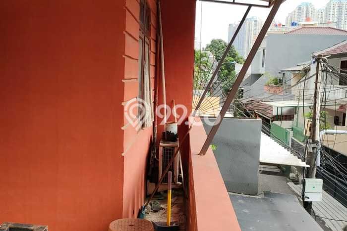 For Sale Hunian Rumah Terawat 6 KT di Tomang, Jakarta Barat For Sale Hunian Rumah Terawat 6 KT di Tomang, Jakarta Barat