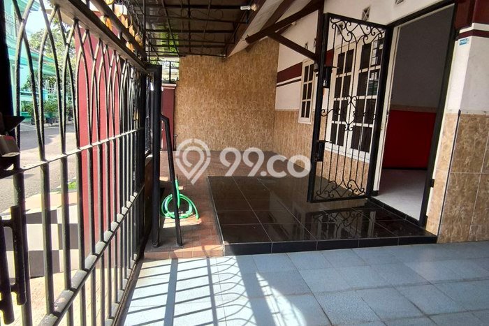 Disewakan Rumah Strategis di Sulfat LT 137m2 / LB 100m2 Siap Huni Disewakan Rumah Strategis di Sulfat LT 137m2 / LB 100m2 Siap Huni