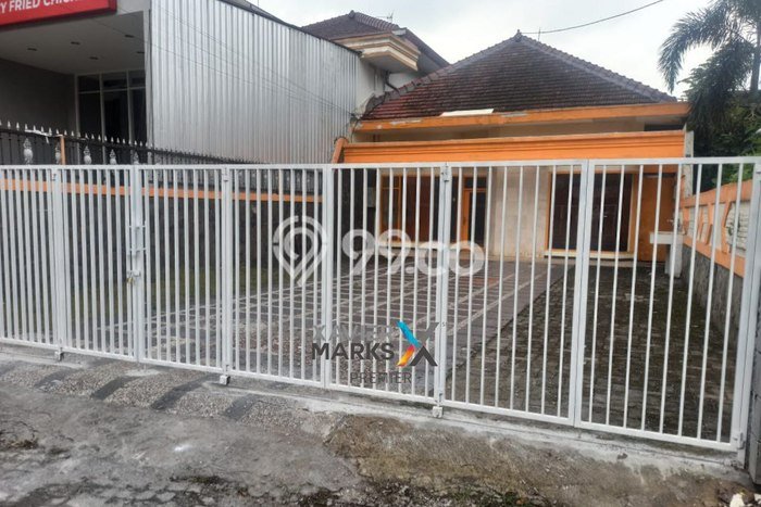 KAWASAN BISNIS! Komersial Kawasan Blimbing, Luas 175m2m², Akses Utama KAWASAN BISNIS! Komersial Kawasan Blimbing, Luas 175m2m², Akses Utama
