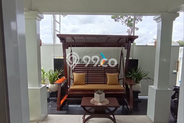 Hunian Cantik Modern Lb 162m2 di Pakis, Malang Hunian Cantik Modern Lb 162m2 di Pakis, Malang