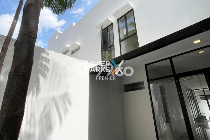 Untuk Dijual! Ruko di Tidar Malang LT 90m2 / LB 199m2 Kawasan Bisnis Untuk Dijual! Ruko di Tidar Malang LT 90m2 / LB 199m2 Kawasan Bisnis