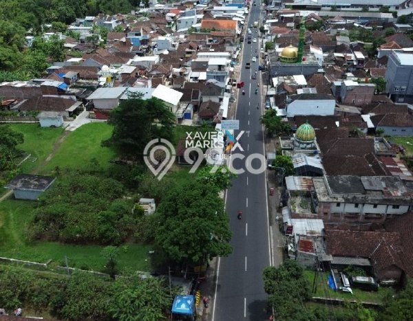 Dijual Komersial di Karangploso Malang LT 303m2 / LB 100m2 Dijual Komersial di Karangploso Malang LT 303m2 / LB 100m2