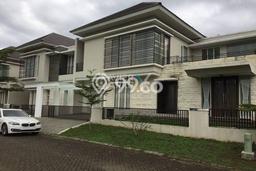 Hunian Elit LB 350m2 Siap Huni Desain Elegan di Araya, Malang Hunian Elit LB 350m2 Siap Huni Desain Elegan di Araya, Malang
