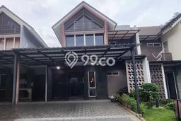 Rumah Mewah Dijual LT 162m2 di BSD, Tangerang Selatan Rumah Mewah Dijual LT 162m2 di BSD, Tangerang Selatan