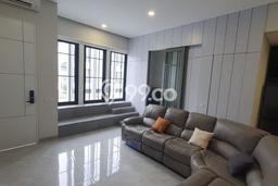 For Sale! Luxury House LT 84m2 Desain Modern di BSD For Sale! Luxury House LT 84m2 Desain Modern di BSD