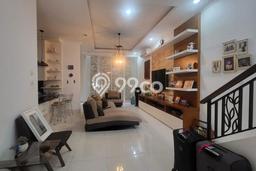 Dijual Rumah Mewah Megah Dengan View Eksklusif di Gading Serpong, Tangerang Dijual Rumah Mewah Megah Dengan View Eksklusif di Gading Serpong, Tangerang