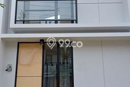 Disewakan! Rumah 2 Kamar Tidur &
2 Kamar Mandi di Lippo Karawaci, Tangerang Disewakan! Rumah 2 Kamar Tidur &
2 Kamar Mandi di Lippo Karawaci, Tangerang