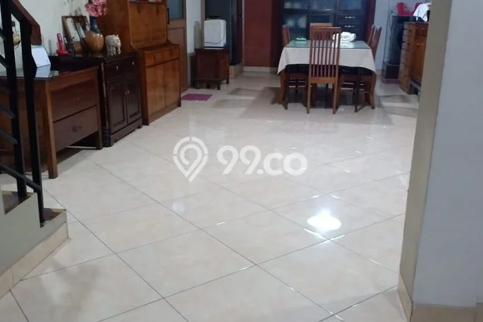Rumah Eksklusif Dijual LT 170m2 di Jati Uwung, Tangerang Rumah Eksklusif Dijual LT 170m2 di Jati Uwung, Tangerang