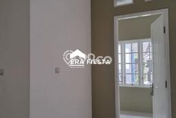 Rumah Luas Asri 3 KT Siap Pakai di BSD Griya Loka Tangerang Rumah Luas Asri 3 KT Siap Pakai di BSD Griya Loka Tangerang