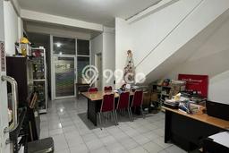 Ruko Bagus Dijual LB 150m2 Lokasi Strategis Tangerang Area Cocok untuk Berbisnis Ruko Bagus Dijual LB 150m2 Lokasi Strategis Tangerang Area Cocok untuk Berbisnis