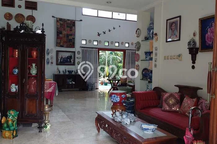 Rumah Elit LB 400m2 Siap Pakai Desain Elegan di Ragunan, Jakarta Selatan Rumah Elit LB 400m2 Siap Pakai Desain Elegan di Ragunan, Jakarta Selatan