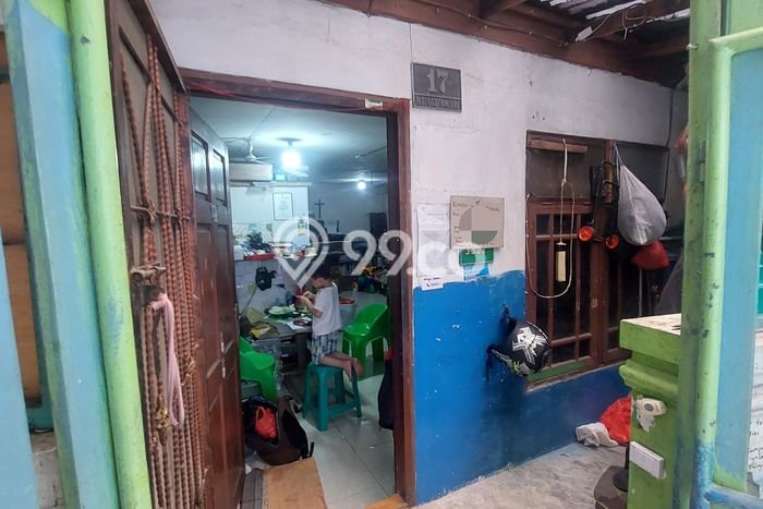Rumah di Gedung panjang SHM Bagus Utara Rumah di Gedung panjang SHM Bagus Utara