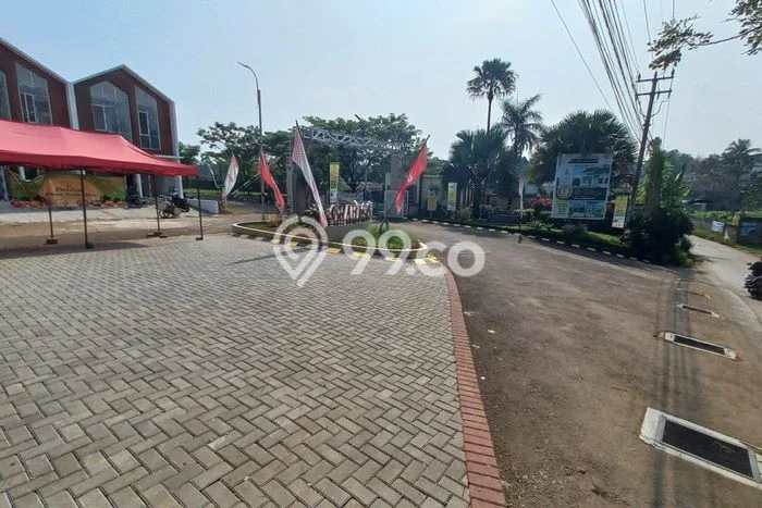 Ruko Murah strategis pinggir jalan dekat ke Parung dan BSD Ruko Murah strategis pinggir jalan dekat ke Parung dan BSD