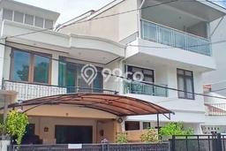 Siap Huni Hunian Elit 4 Kamar di Kelapa Gading Dekat ke Mana Pun Siap Huni Hunian Elit 4 Kamar di Kelapa Gading Dekat ke Mana Pun