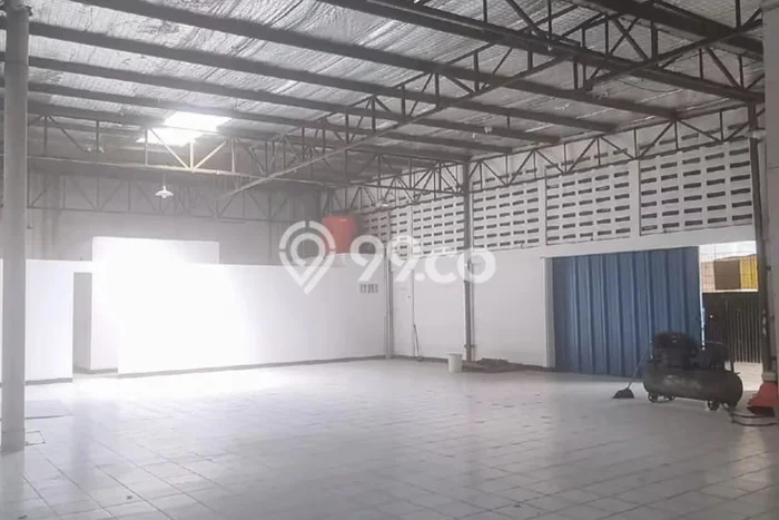 Gudang untuk disewa di Tangerang punya LT 1000m2 & LB 1000m2 harga sewa kompetitif Gudang untuk disewa di Tangerang punya LT 1000m2 & LB 1000m2 harga sewa kompetitif