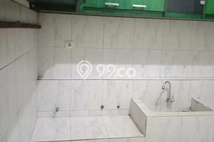 Disewakan! Rumah 5 Kamar Tidur &
6 Kamar Mandi di Sukapura, Cirebon Disewakan! Rumah 5 Kamar Tidur &
6 Kamar Mandi di Sukapura, Cirebon