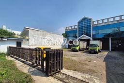 LOKASI STRATEGIS! Gudang di Panjunan, Luas 1700m², Kawasan Berkembang, Ready Operasional LOKASI STRATEGIS! Gudang di Panjunan, Luas 1700m², Kawasan Berkembang, Ready Operasional
