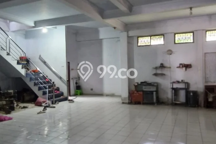 FOR RENT! Ruko di Cirebon Kota Cocok untuk Bisnis 450m2 FOR RENT! Ruko di Cirebon Kota Cocok untuk Bisnis 450m2
