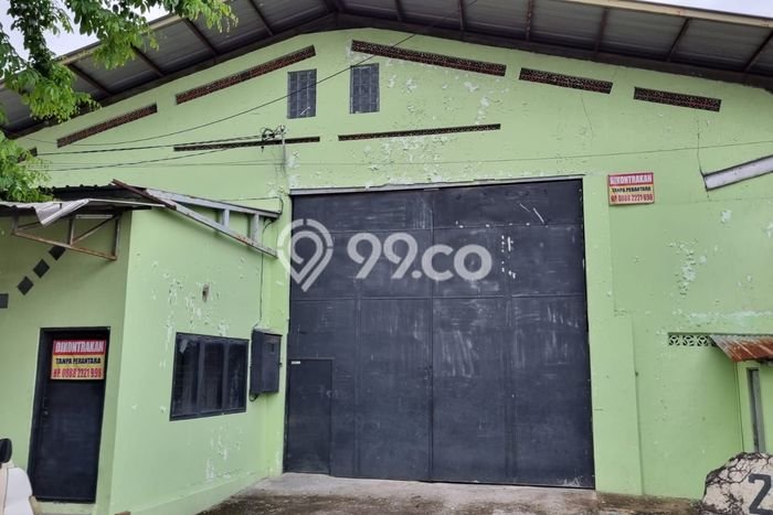 Gudang Kawasan Komersial Kawasan Harjamukti, Luas 875m², Siap Usaha Gudang Kawasan Komersial Kawasan Harjamukti, Luas 875m², Siap Usaha