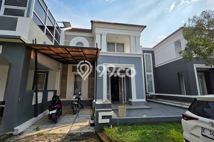 Disewakan! Rumah 4 Kamar Tidur &
4 Kamar Mandi di Cirebon Kota, Cirebon Disewakan! Rumah 4 Kamar Tidur &
4 Kamar Mandi di Cirebon Kota, Cirebon