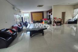 For Sale! Luxury House LT 1000m2 Desain Elegan di Tuparev For Sale! Luxury House LT 1000m2 Desain Elegan di Tuparev