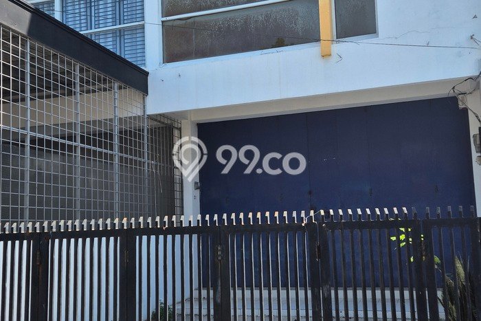 Area Strategis! Disewakan Ruko Lokasi Lemahwungkuk, Cirebon Cocok untuk Bisnis Area Strategis! Disewakan Ruko Lokasi Lemahwungkuk, Cirebon Cocok untuk Bisnis