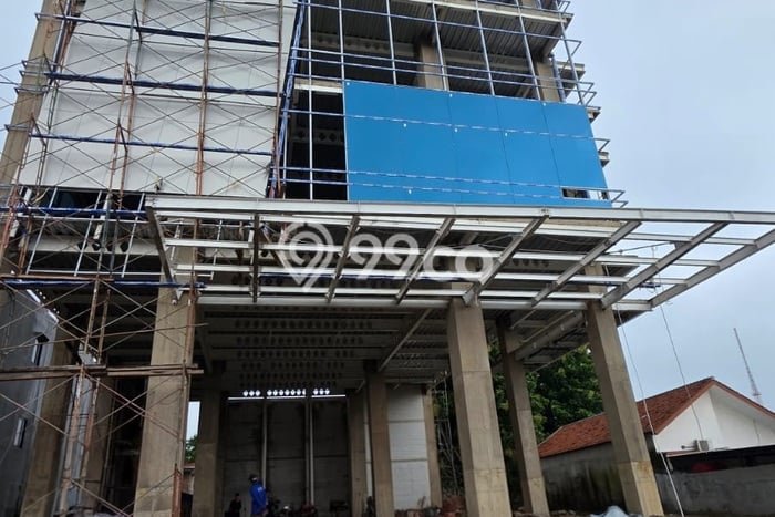 FOR RENT! Kantor di Cirebon Kota Cocok untuk Bisnis 300m2 FOR RENT! Kantor di Cirebon Kota Cocok untuk Bisnis 300m2