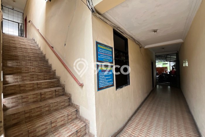 Rumah Kost Dijual di Matraman, Jakarta Timur dengan 63 Kamar Tidur, 63 Kamar Mandi Rumah Kost Dijual di Matraman, Jakarta Timur dengan 63 Kamar Tidur, 63 Kamar Mandi