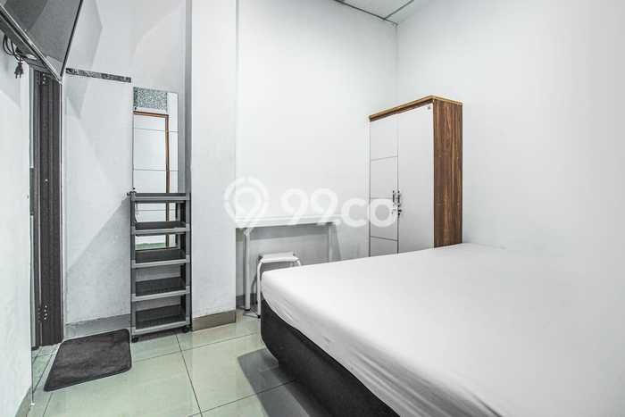 Dijual Rumah Kost di Kemanggisan, Jakarta Barat, 20 KT, 20 KM, Bangunan 350m2 Dijual Rumah Kost di Kemanggisan, Jakarta Barat, 20 KT, 20 KM, Bangunan 350m2
