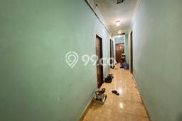 Rumah Kost untuk Dijual di Pasar Baru Punya 38 Kamar Rumah Kost untuk Dijual di Pasar Baru Punya 38 Kamar