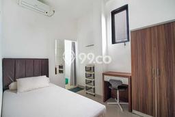 Dijual Rumah Kost di Kemanggisan, Jakarta Barat, 20 KT, 20 KM, Bangunan 350m2 Dijual Rumah Kost di Kemanggisan, Jakarta Barat, 20 KT, 20 KM, Bangunan 350m2