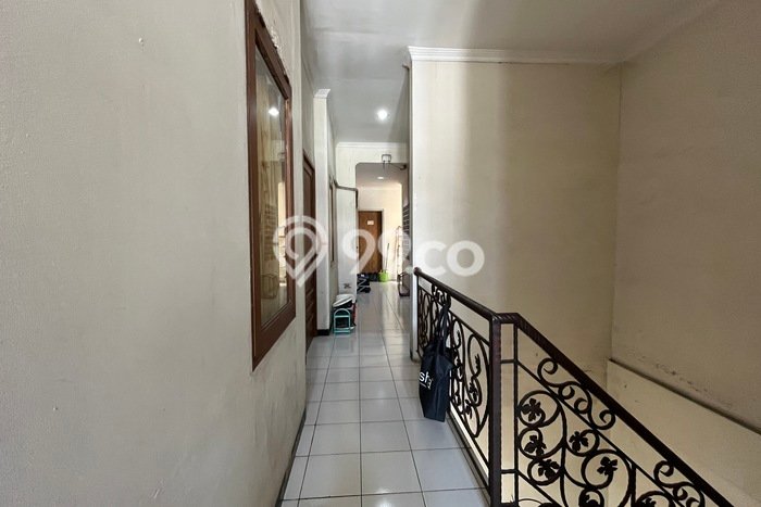 Rumah Kost untuk Dijual di Kelapa Gading dengan 17 KT, 9 KM, Luas 260m2 Rumah Kost untuk Dijual di Kelapa Gading dengan 17 KT, 9 KM, Luas 260m2