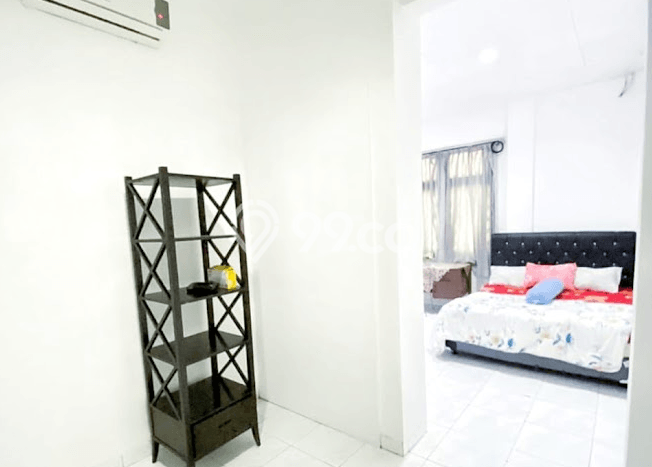 Cocok Untuk Investasi! For Sale Kost di Grogol 31 Kamar Cocok Untuk Investasi! For Sale Kost di Grogol 31 Kamar