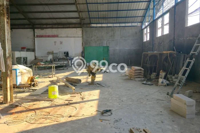 Unit Komersial Disewakan di Tangerang Area Strategis Harga Kompetitif Unit Komersial Disewakan di Tangerang Area Strategis Harga Kompetitif