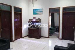 Dijual! Komersial di Cimahi Bandung LT 354m2 / LB 250m2 Kawasan Strategis Dijual! Komersial di Cimahi Bandung LT 354m2 / LB 250m2 Kawasan Strategis