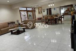 Rumah Elit Modern Tanpa Renovasi di Garuda Bandung Rumah Elit Modern Tanpa Renovasi di Garuda Bandung