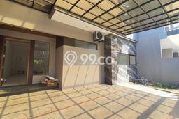 Kesempatan Investasi Rumah Terawat di Kawasan Holis Cigondewah, Bandung Kesempatan Investasi Rumah Terawat di Kawasan Holis Cigondewah, Bandung