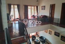 SIAP HUNI! Rumah Asri di Gede Bage, LT 225m² Bangunan 210m² SIAP HUNI! Rumah Asri di Gede Bage, LT 225m² Bangunan 210m²