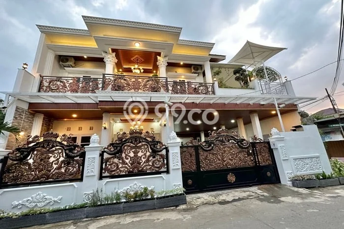 Rumah Mewah LB 598m2 Siap Pakai Desain Elegan di Rorotan, Jakarta Utara Rumah Mewah LB 598m2 Siap Pakai Desain Elegan di Rorotan, Jakarta Utara