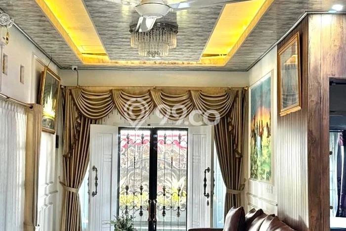 Rumah Mewah LB 598m2 Siap Pakai Desain Elegan di Rorotan, Jakarta Utara Rumah Mewah LB 598m2 Siap Pakai Desain Elegan di Rorotan, Jakarta Utara