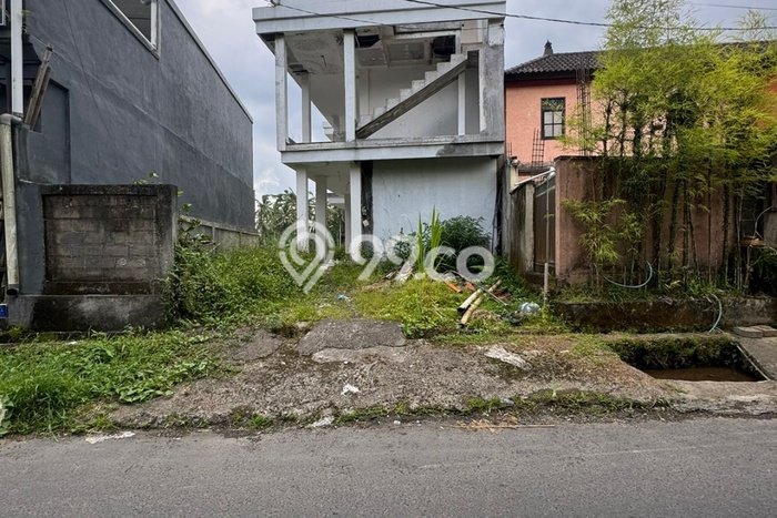Properti Berkualitas! Vila Kawasan Ubud, Luas 170m2m², Area Asri dan aman Properti Berkualitas! Vila Kawasan Ubud, Luas 170m2m², Area Asri dan aman