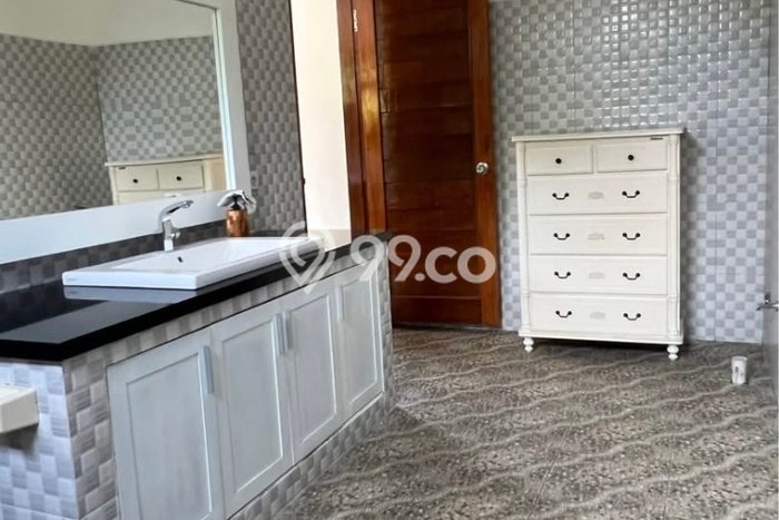 Rumah sewa siap pakai 3 Kamar Tidur di Jimbaran, Badung Rumah sewa siap pakai 3 Kamar Tidur di Jimbaran, Badung