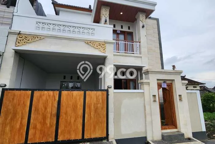 KESEMPATAN TERBAIK! Rumah di Batubulan, 3 KT, Siap Huni, Luas 100m² LB 100m² KESEMPATAN TERBAIK! Rumah di Batubulan, 3 KT, Siap Huni, Luas 100m² LB 100m²