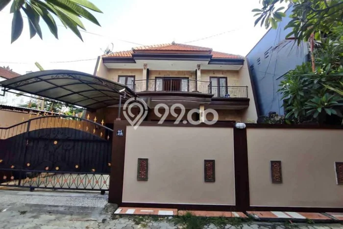 Jarang Ada! Rumah Sewa 6 Kamar Nyaman Siap Huni Kerobokan Jarang Ada! Rumah Sewa 6 Kamar Nyaman Siap Huni Kerobokan